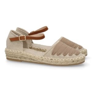Alpargata de mujer con diseño fresco y natural, perfecta para verano.
