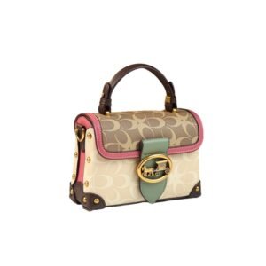 Bolso pequeño cuadrado de cuero para mujer.